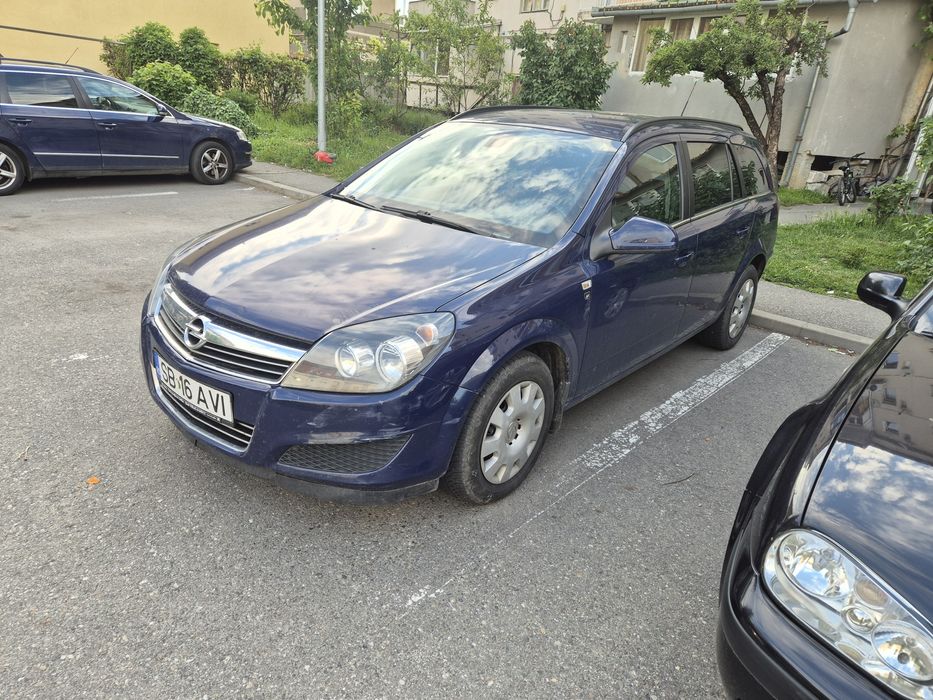 OPEL Astra 2011 — imagine 2