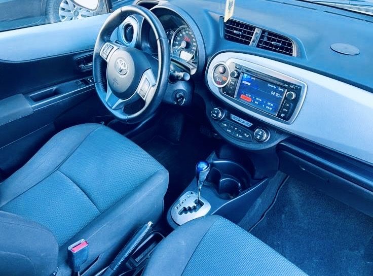 TOYOTA Yaris 2012 — imagine 5
