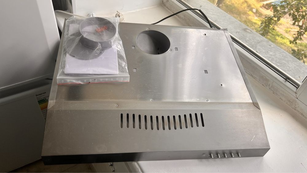 Вытяжка б у.