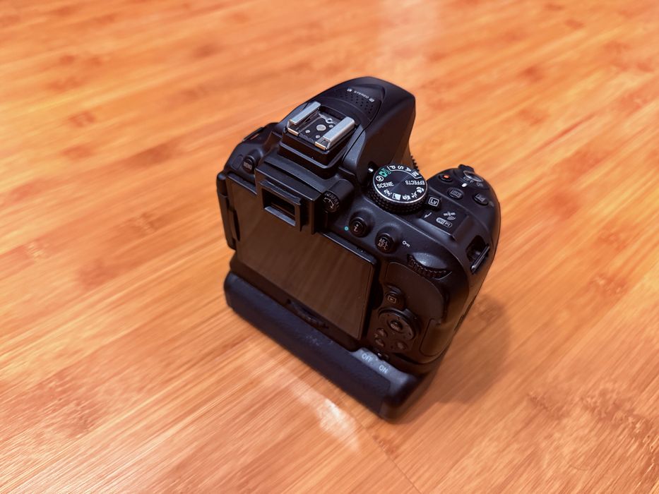 nikon d5300 - Camere foto DSLR oferte online | OLX.ro