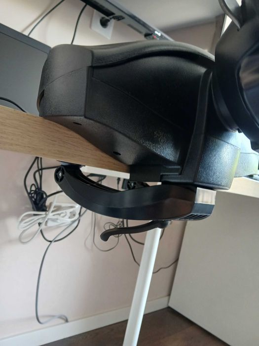 Волан с педали Thrustmaster-T80 Ferrari 488 ,PS5/PS4/PC