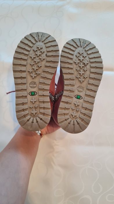 Ghetute Timberland marimea 24