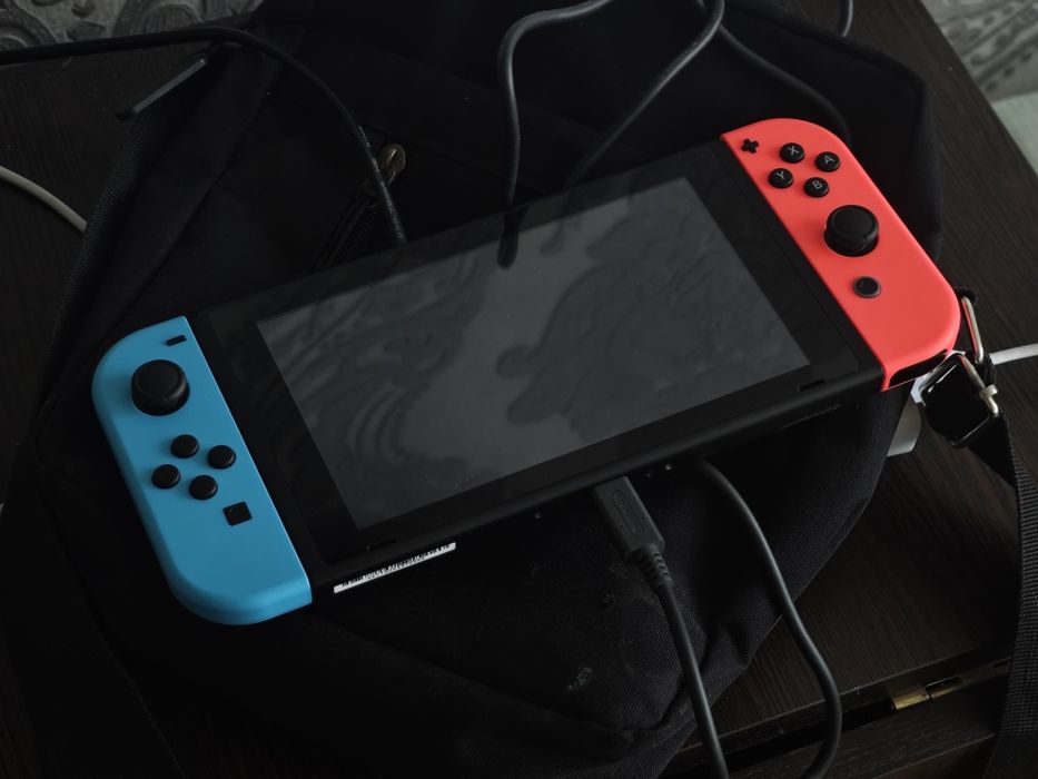 Nintendo switch в идеальном состоянии