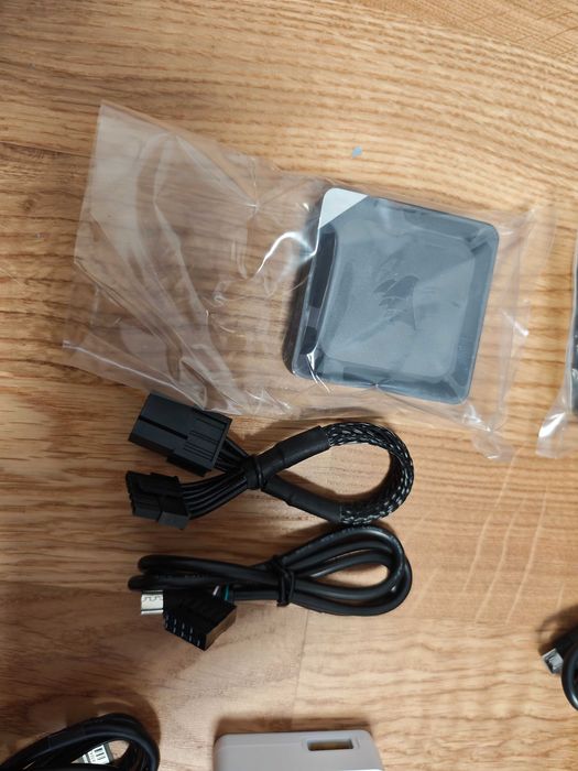 HUB corsair icue link