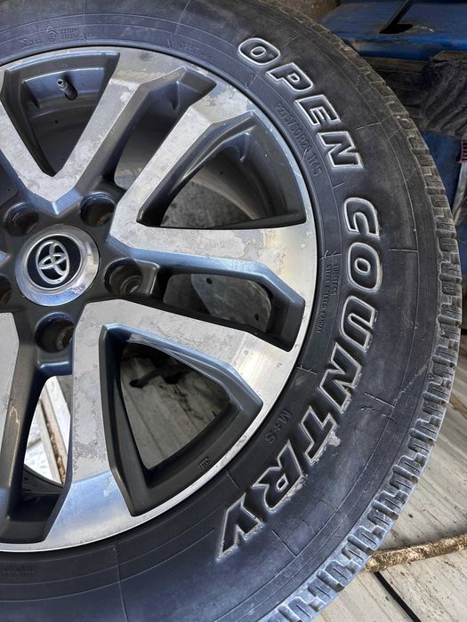 Продам шины 275/65 R20 (Япония)