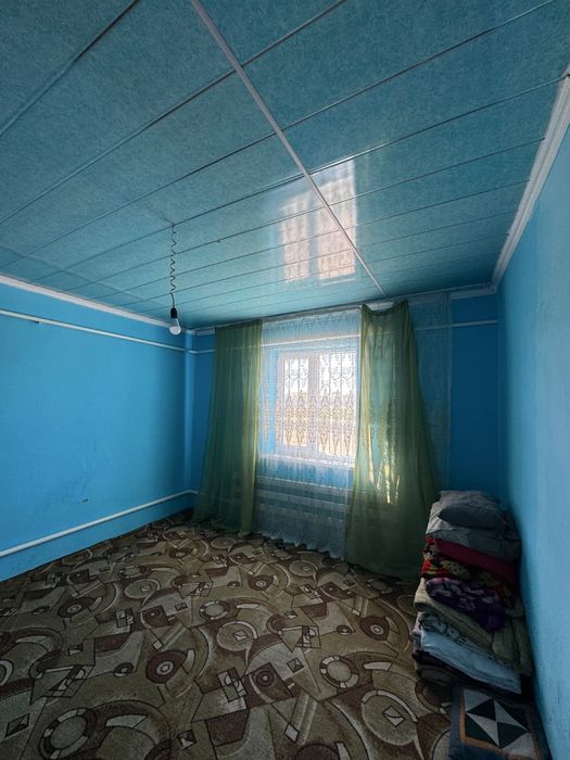 Жер үи сатылады 12 де 9 ұзындығы 5 бөлмелі үи