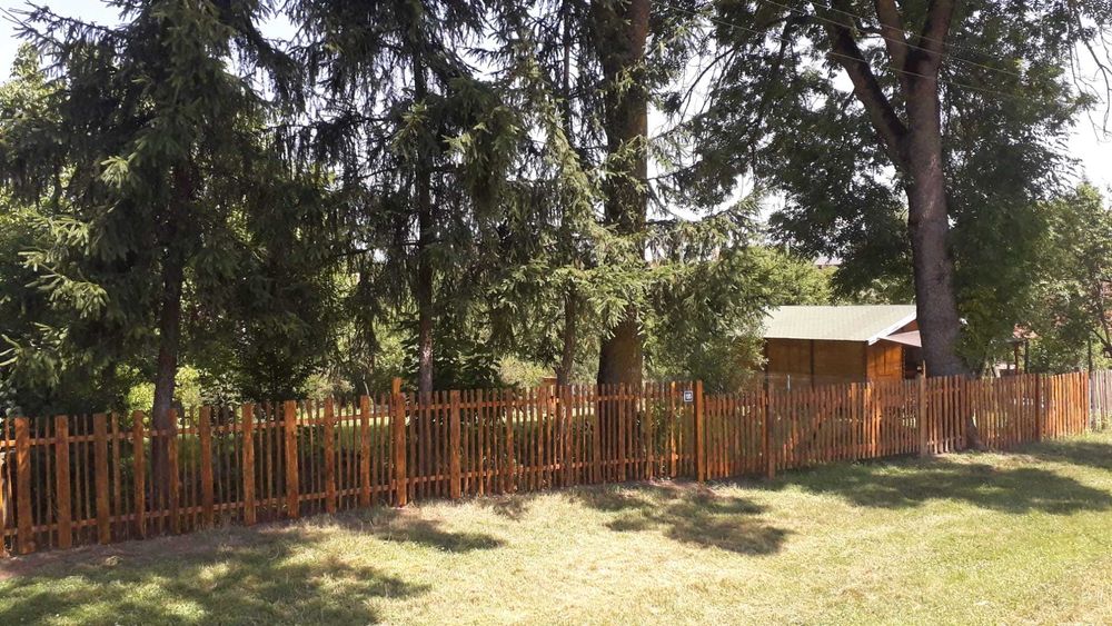 Vand 10 ari teren intravilan în SANTU