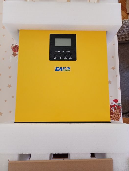 Ofertă!!! Invertor solar hibrid Easun + panouri solare!