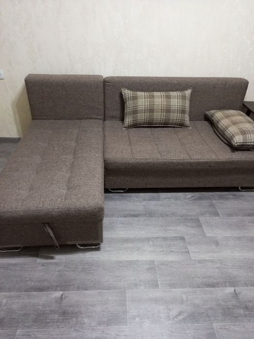 Продается диван уголок