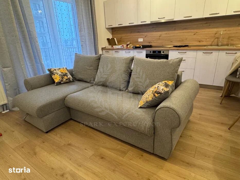 //Studio Dublu//Pleiades//