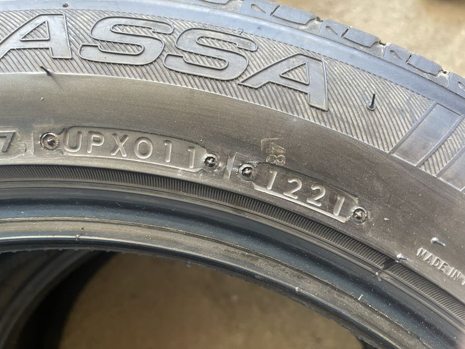 225/55R17 Lassa Driveways Dot 20-21