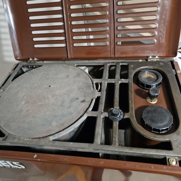 Нафтова печка "Балкан" 120лв.