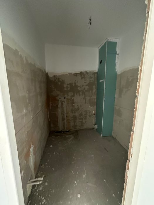 Vând apartament str Retezatului 2