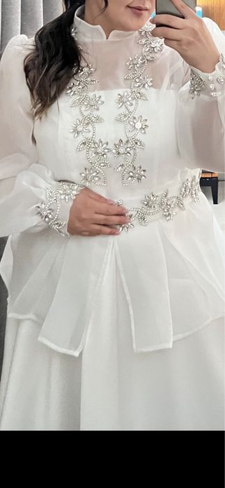 Платье на узату