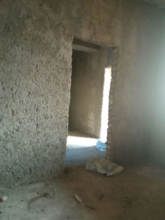 2х комнатная квартира коробка 81 м.кв Гагарина