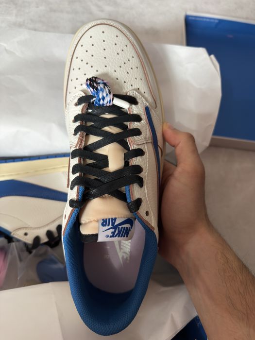 Nike Jordan 1  x Travis Scott x Fragment