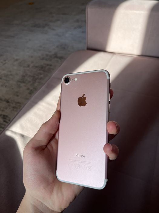 Айфон 7 в идеальном состоянии