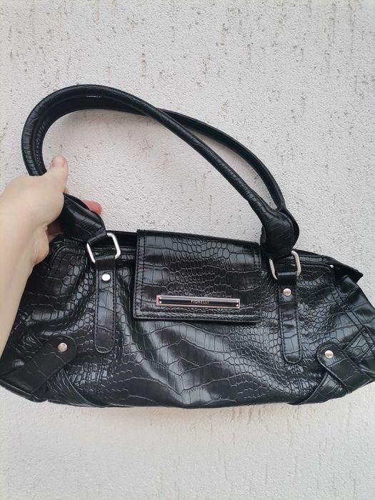 Poșetă Fiorelli adusă din Italia