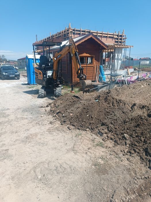 Услуги с мини багер 4 броя кофи 30 45 60см и планировъчна