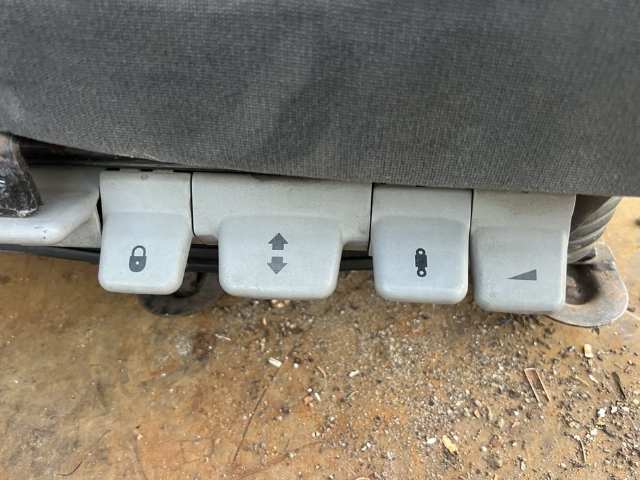 Седалка за камион 2 бр