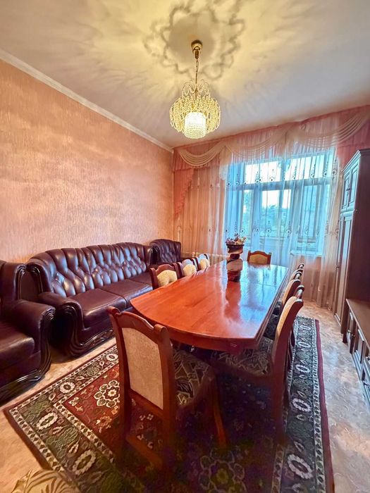 2-комнатная в сталинке