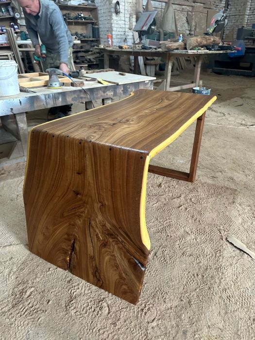 Столы в стиле лофт