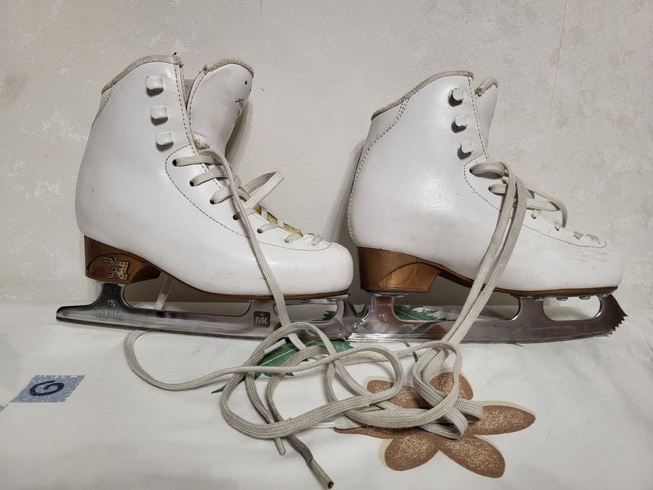 Коньки Риспорт Антарес