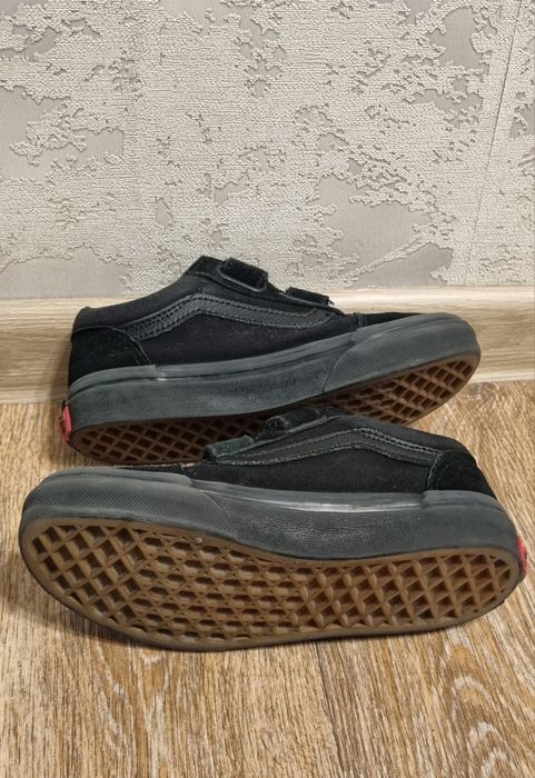 Продам детские кеды Vans