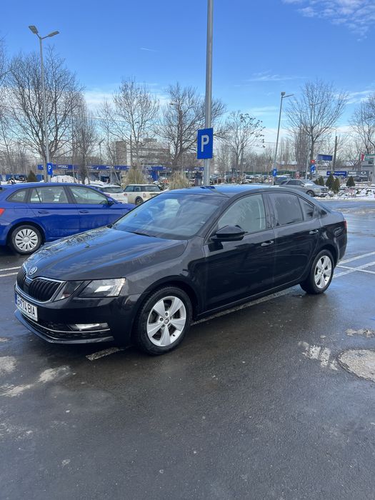 Skoda Octavia 3 2.0-150 cp propietar in acte