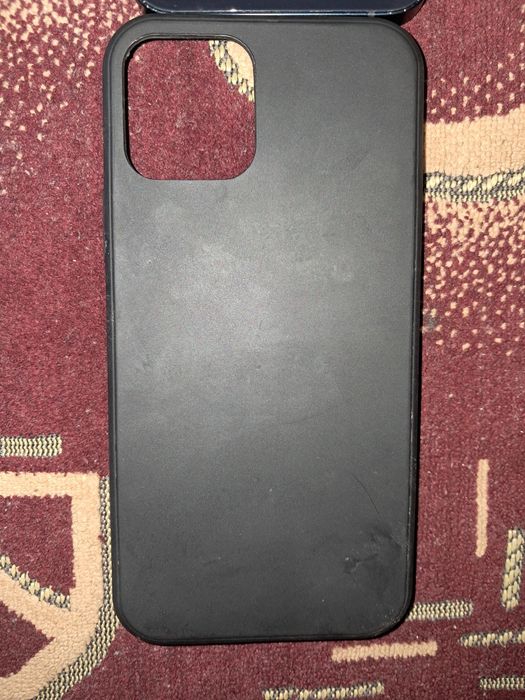 Vand Iphone 12 și PlayStation 4 detalii in desciere