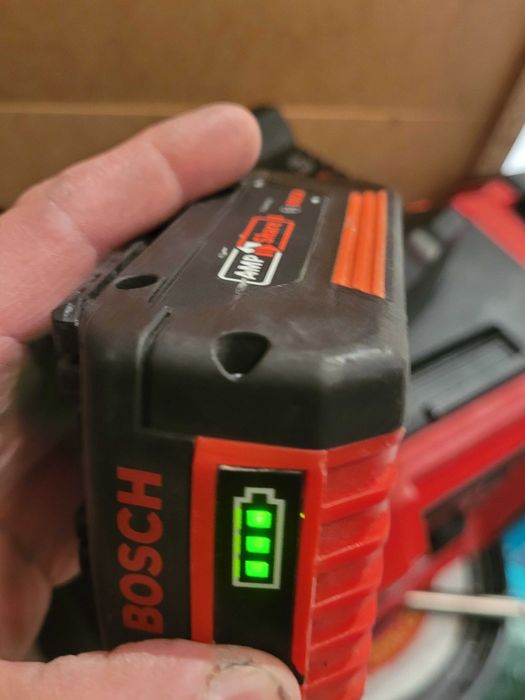 Bosch baterie si incarcator