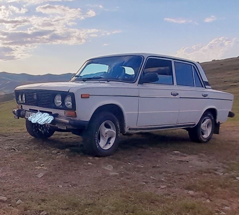 Vaz 2106 sotiladi