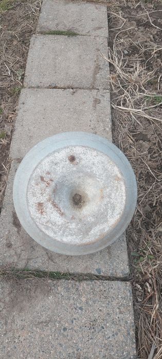 Кормушка для птицы