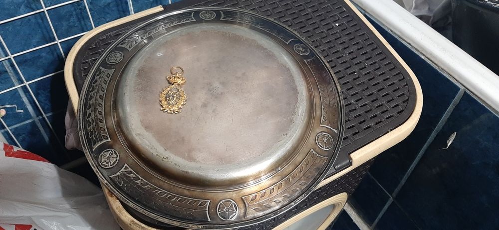 Platou vechi de colecție