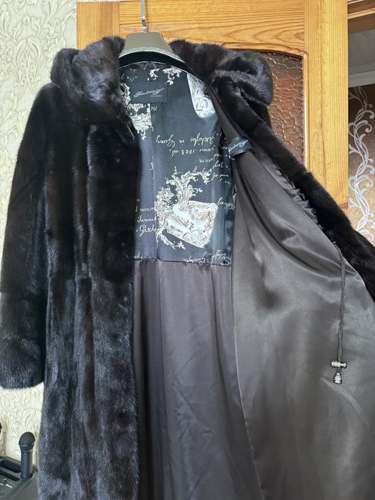 Продается норковая шуба