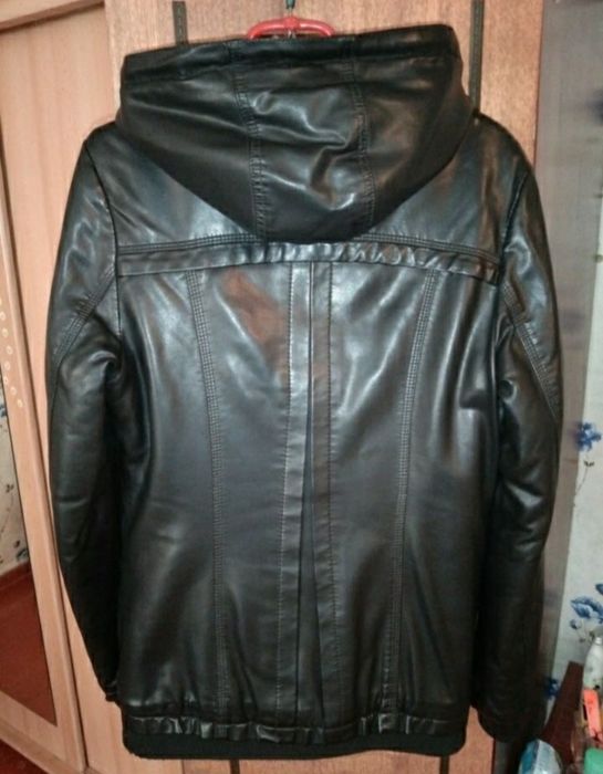 Кожанка кожаная куртка