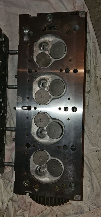 Dacia, Renault Цилиндрова глава Дачия MPI,Рено Меган ,Клио двигател K7