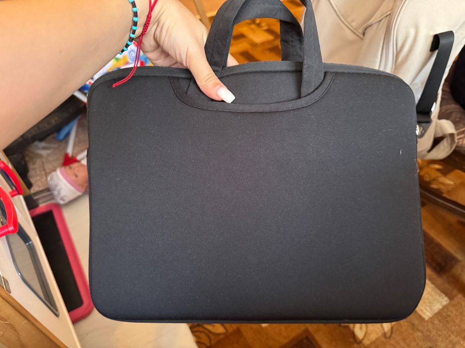 Лаптоп преносим MacBook