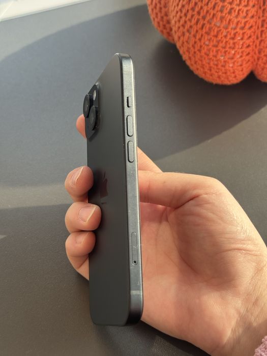 Iphone 15 128gb с гарантией