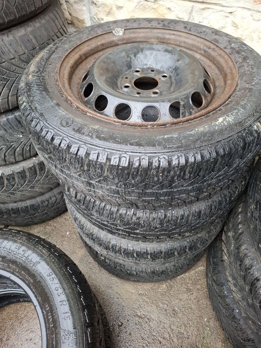 Anvelope / cauciucuri iarna pe 13-14-15-16-17-18
