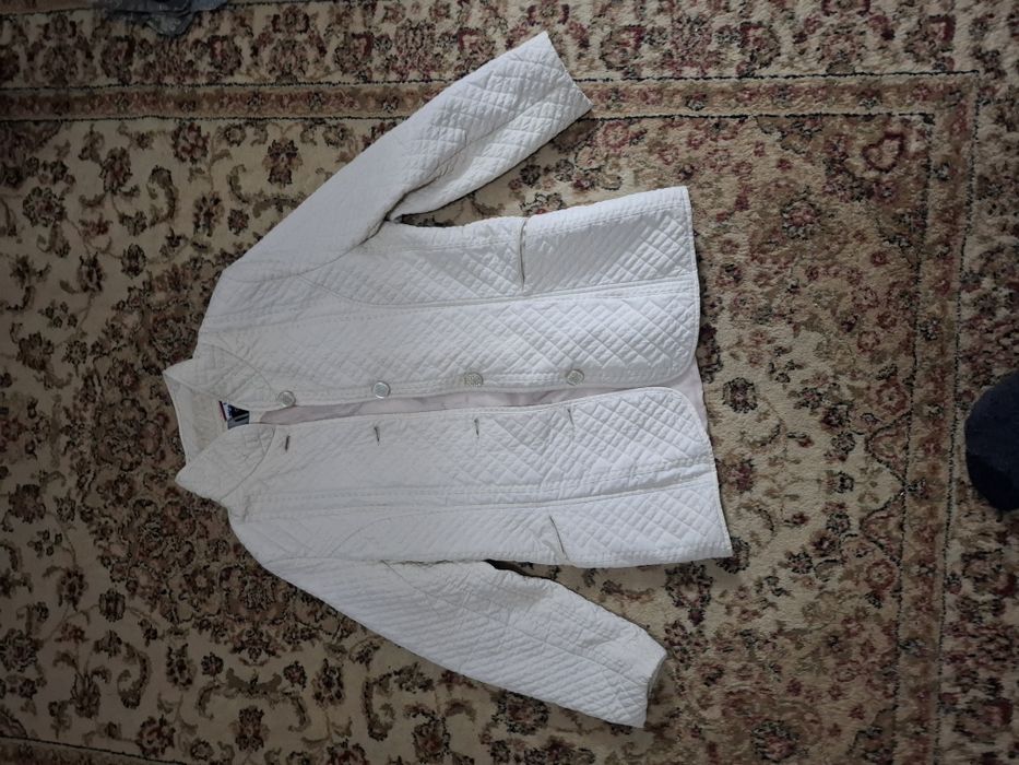 Продам теплые Женские куртки