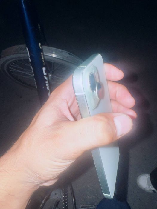 Iphone 15 ozi osela narxlari kelshtrb berladi