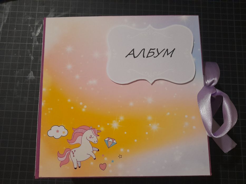 Ръчно изработени Албуми за снимки,картички и експлодиращи кутийки.