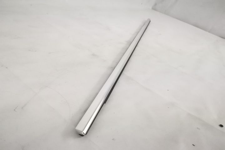 Тримване на предна лява врата, оригинална, в добро състояние Фолксваге