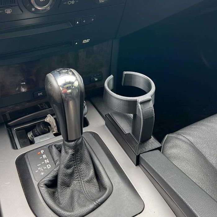 BMW E60/E61 Поставка за чаши/CupHolder