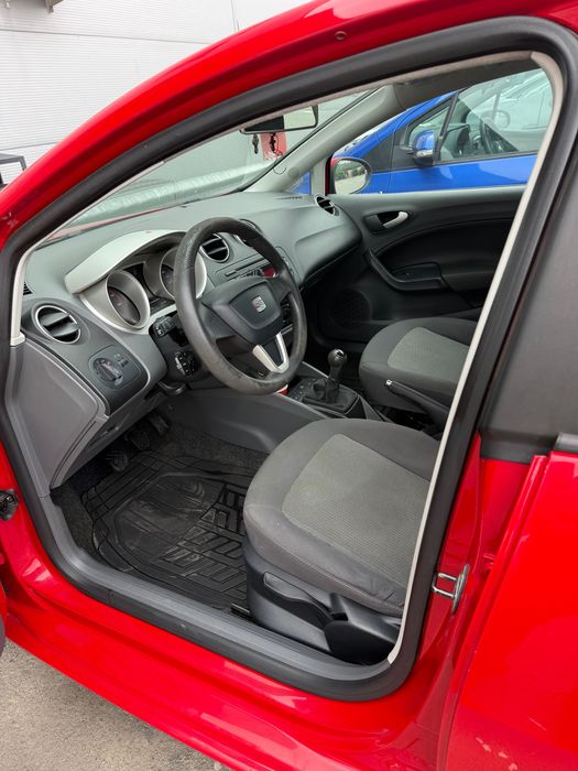 Vind Seat Ibiza 118 000km