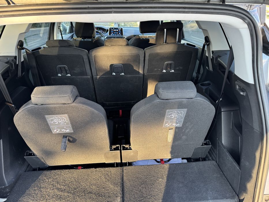 Peugeot 5008, 7 locuri, automată, TVA Deductibil, Finanțare
