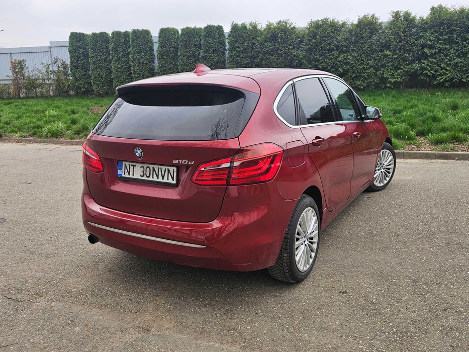 BMW / 218d / 2.0 Diesel / Automat / Bixenon / Panoramic / 2015