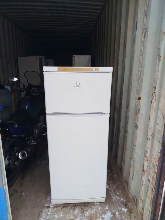 Холодильник в хорошем состоянии