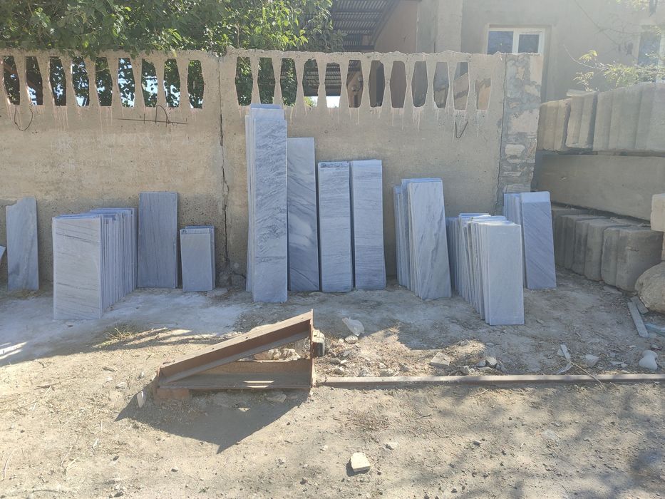 Продается мраморные плиты, мраморные подоконникы, мраморные лестница..